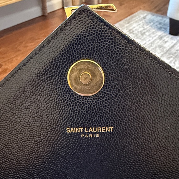 Yves Saint Laurent Black Quilted Leather Shoulder Bag - large AUTHENTIC - Picture 16 of 17